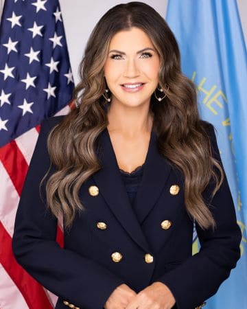 Kristi Noem, secretaria de Seguridad Nacional